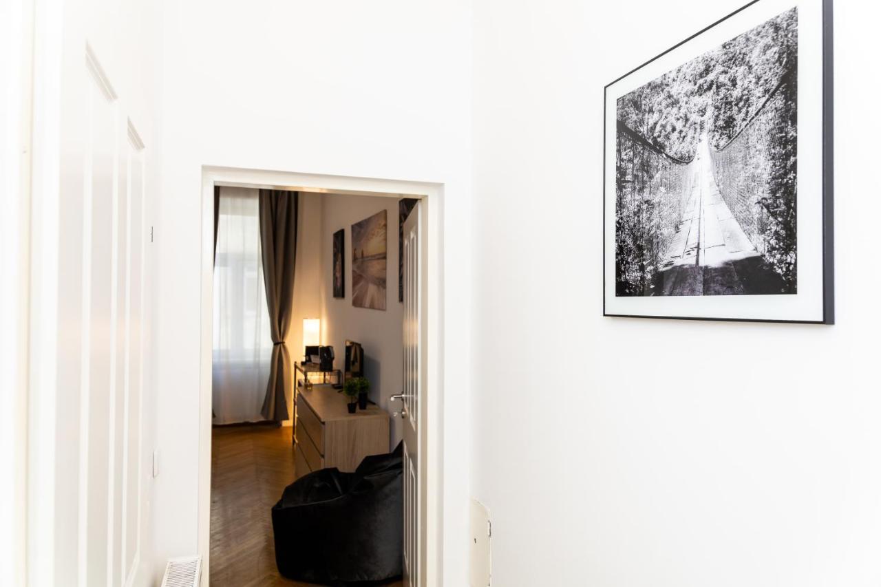 The Place, In The 7Th District Of Viena Exterior foto